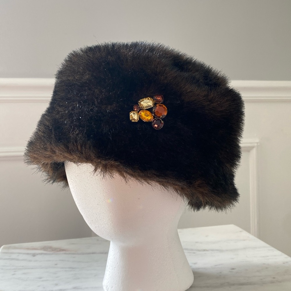 Vintage Faux Fur Bucket Hat with Bejeweled Rhinestone Brooch • Dark Brown 23"